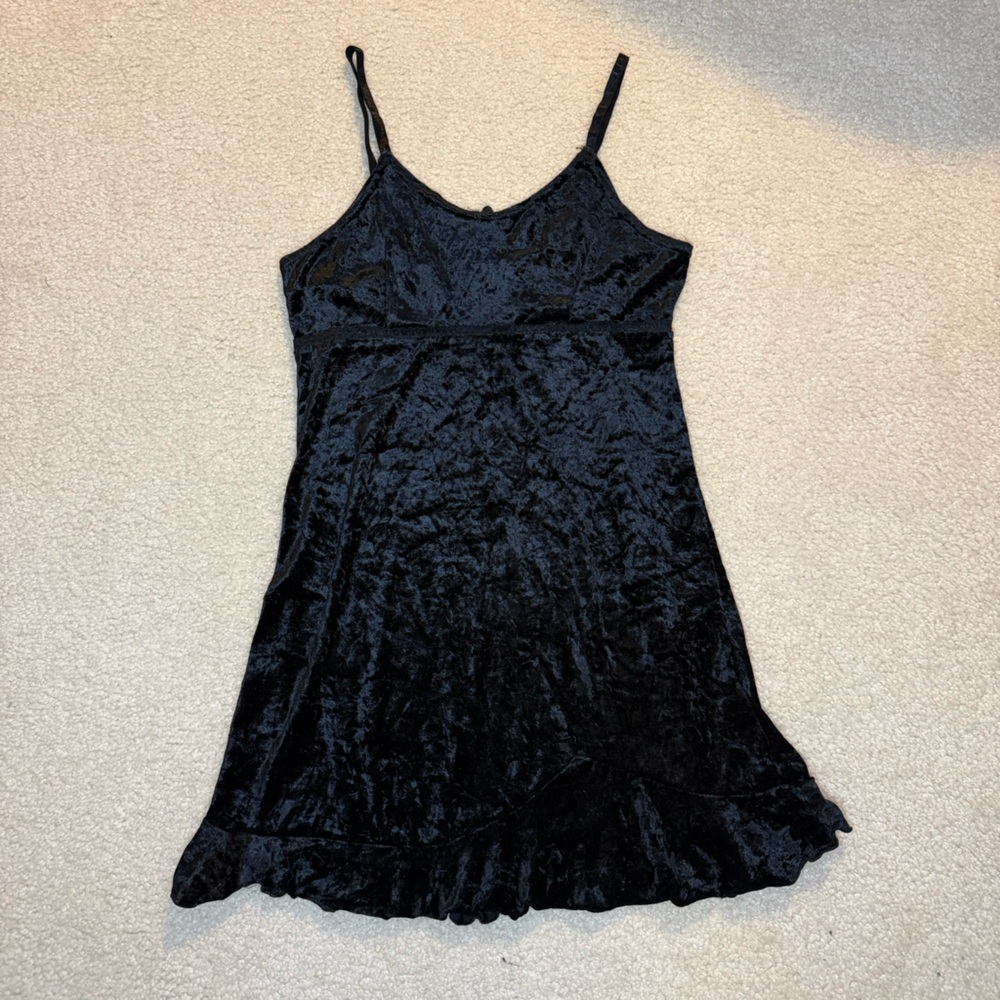 Crushed velvet babydoll dress